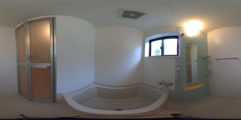 �o�X���[��